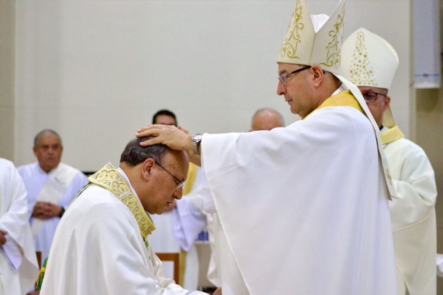 Monsenhor Hiansen Vieira Franco é ordenado bispo na Catedral Nossa Senhora das Dores
