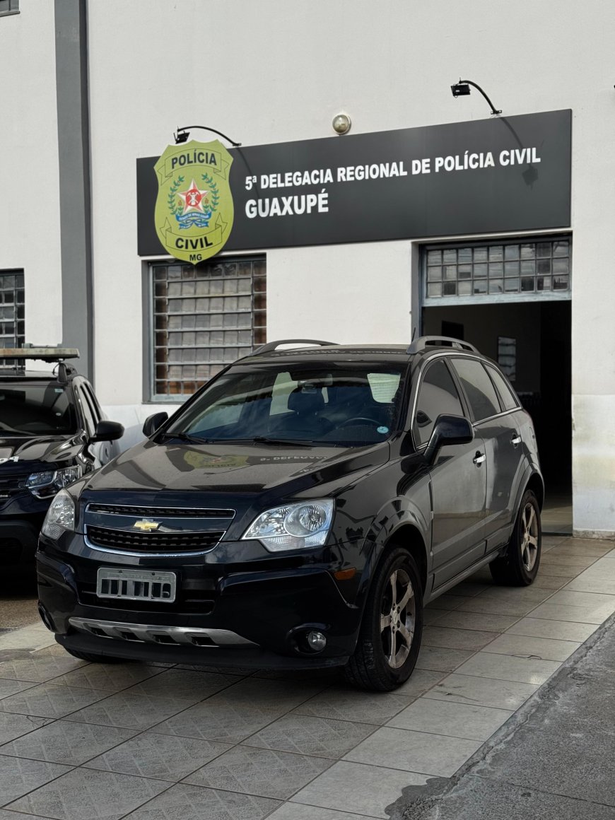 Polícia Civil prende mulher de 35 anos suspeita de aplicar diversos golpes com falsas cartas de crédito em Guaxupé