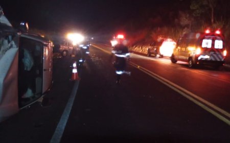 Ultrapassagem em local proibido termina em colisão fronto lateral na MGC-491