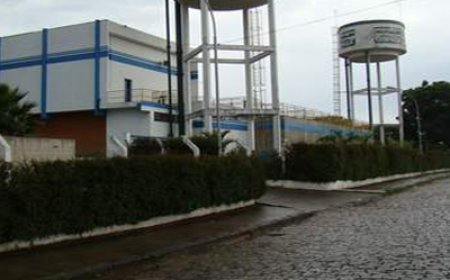 Copasa é condenada pela Justiça a indenizar açougueiro por acidente com tubulação em Guaxupé