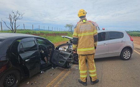 Condutor morre em grave colisão entre veículos em estrada no Sul de Minas