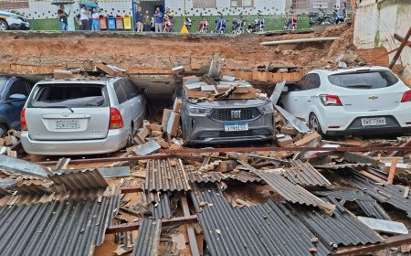 Desabamento de muro atinge veículos em Itajubá