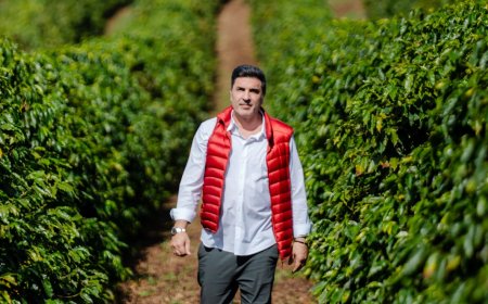 Edu Guedes visita a Cooxupé e conhece de perto a origem do Café Evolutto