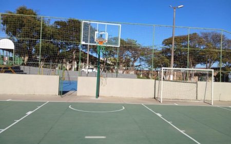 Quadra externa do Poliesportivo de Guaxupé recebe novas tabelas de basquete