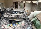 Carro de luxo em alta velocidade destrói muro de casa e deixa feridos em Passos