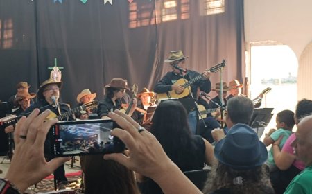Projeto Viajante das Palavras celebra o Dia Internacional do Café com música, tradições e causos em Guaxupé
