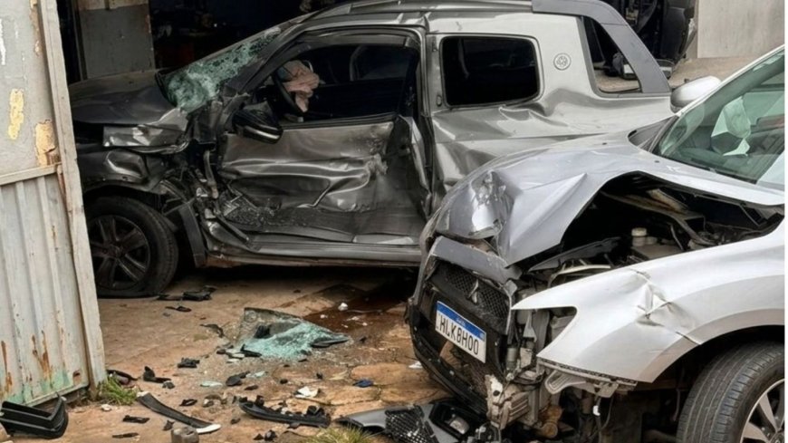 Idosa tem "apagão" ao volante, causa engavetamento com quatro carros e deixa mulher em estado grave no Sul de Minas
