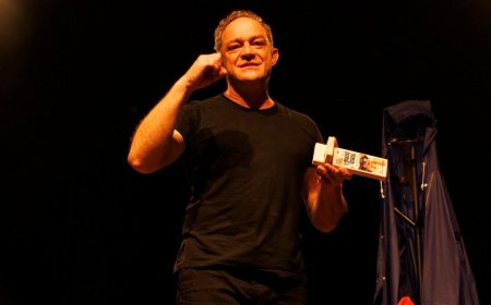 Ator Eucir de Souza encerra XIII Festival Nacional de Teatro Tramas e Dramas com roda de conversa em Guaxupé