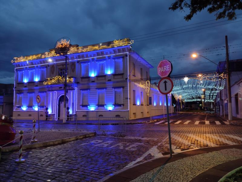 Aumento nos casos de Covid-19 faz com que encerramento do Natal de Luz seja on-line