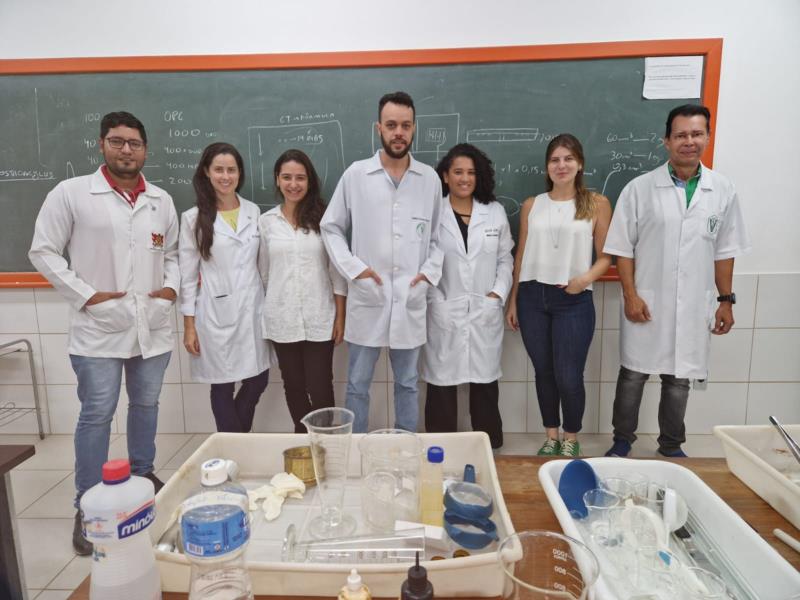 Em dia com a profissão 